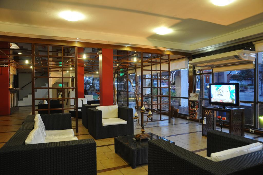 Atyla Soho Village Villa Carlos Paz Exteriör bild